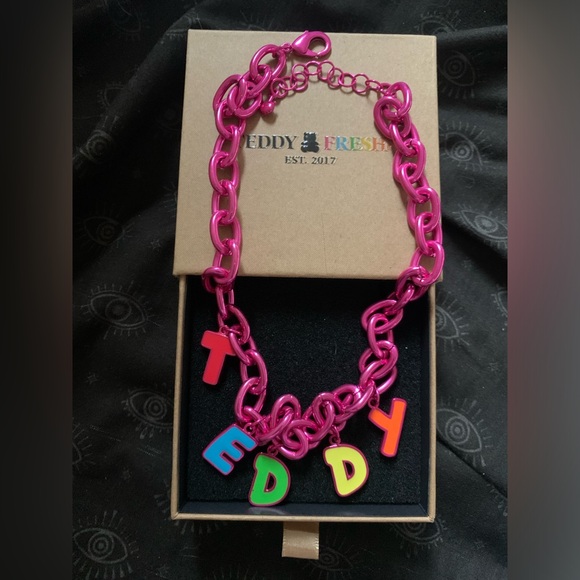 Rare Sold Out Teddy Fresh Pink Metallic Necklace - Picture 2 of 6